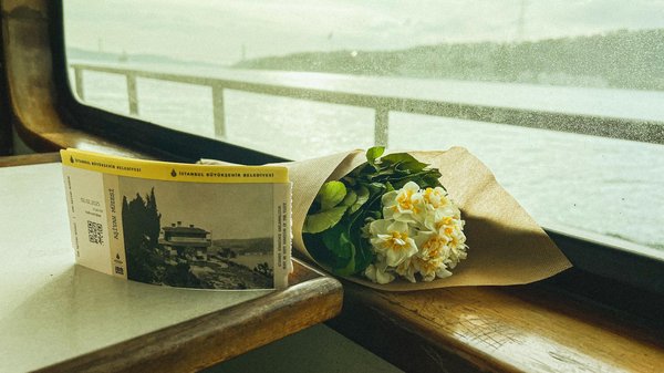 Welche Bedeutung hat die Bildung für De-Tourismus-Reisende?